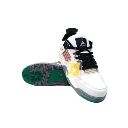 Air Jordan Retro 4 in Pine Green and White
